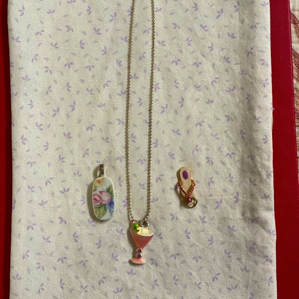 Necklace Set - Picture 4 of 7